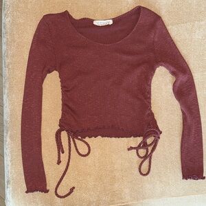 Long sleeve crop top
